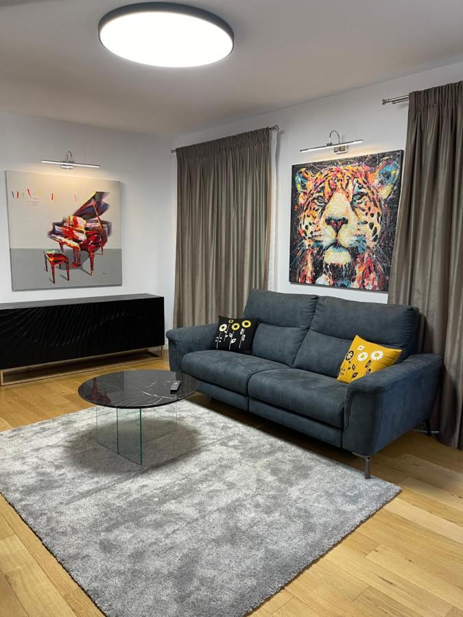 The Glowing Marmara - Life In City Center Apartment Cluj-Napoca