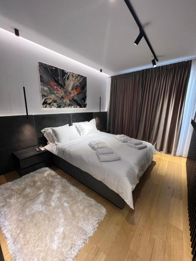 Apartment The Glowing Marmara - Life In City Center Cluj-Napoca