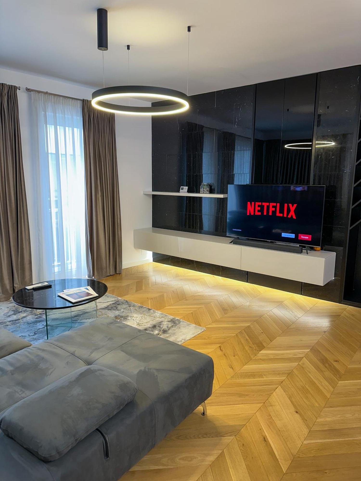 Apartment The Glowing Marmara - Life In City Center Cluj-Napoca